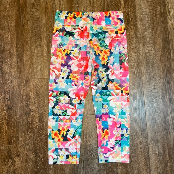 Aeropostale Love Live Dream Medium Pink Print Pattern Capri Crop Legging - Picture 5 of 5
